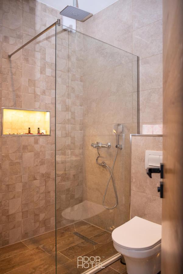 Ador Hotel North Mitrovica Εξωτερικό φωτογραφία